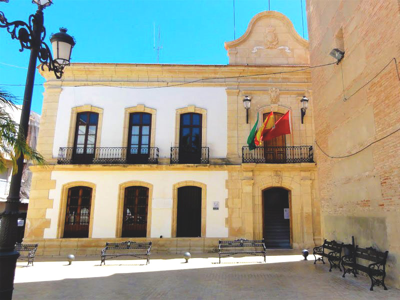 fachada ayuntamiento de vera