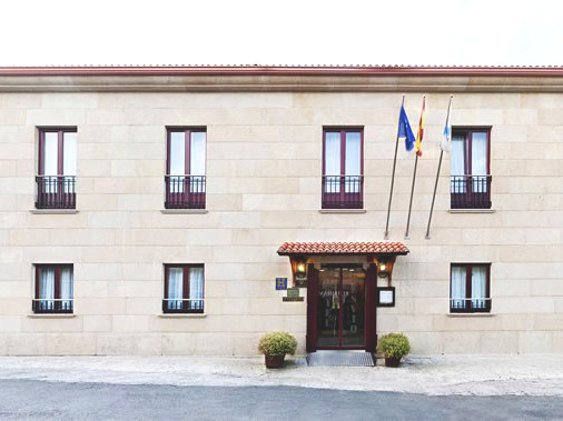 Entrada hotel o desvio roxos santiago de compostela