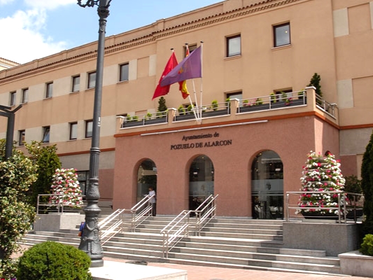 mantenimiento de los ascensores del ayuntamiento de pozuelo de alarcón en madrid