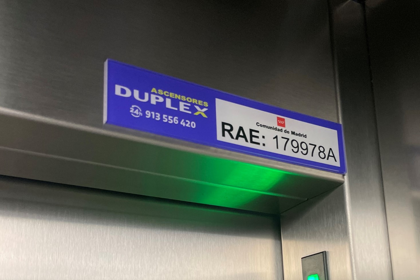 Número de RAE de un ascensor dado de alta por DUPLEX en la Comunidad de Madrid
